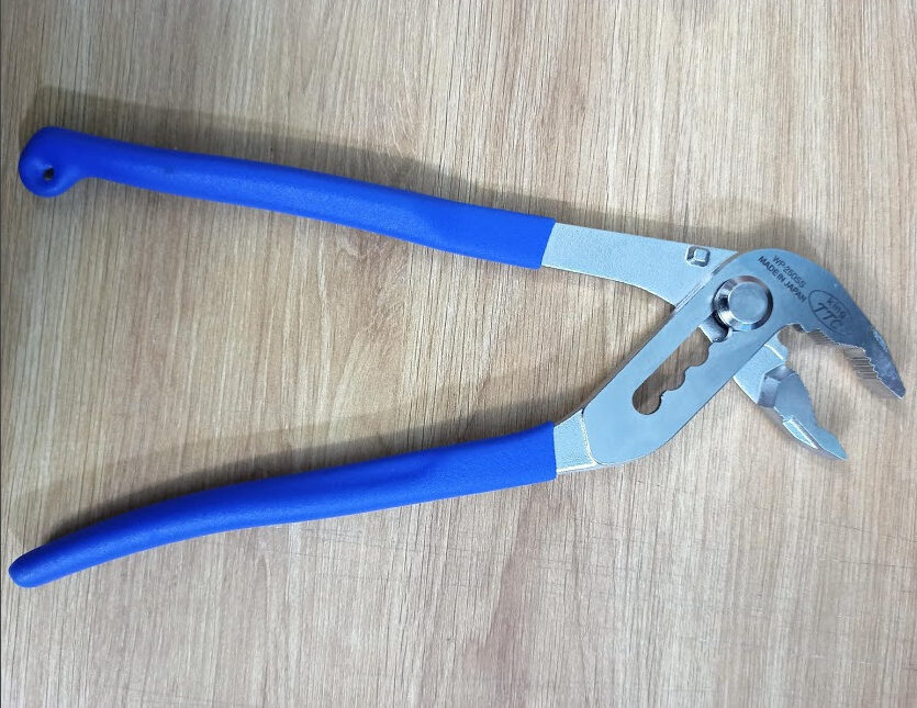 Kìm mỏ quạ WP-250SS
